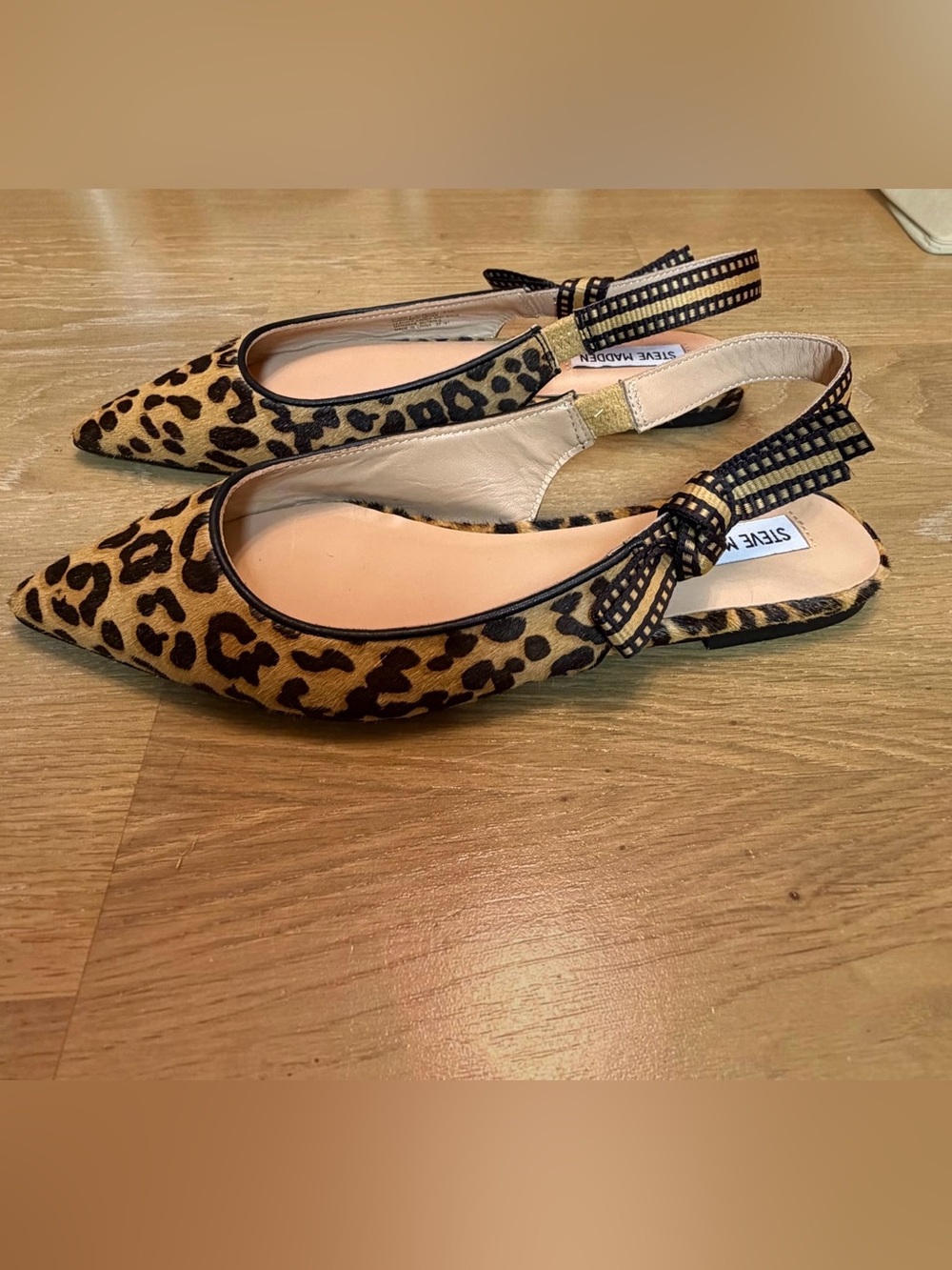 Steve Madden Leopard Calf Hair Bow Slingback Pointed Toe Flats NWOB Size 8.5 - Picture 2 of 6